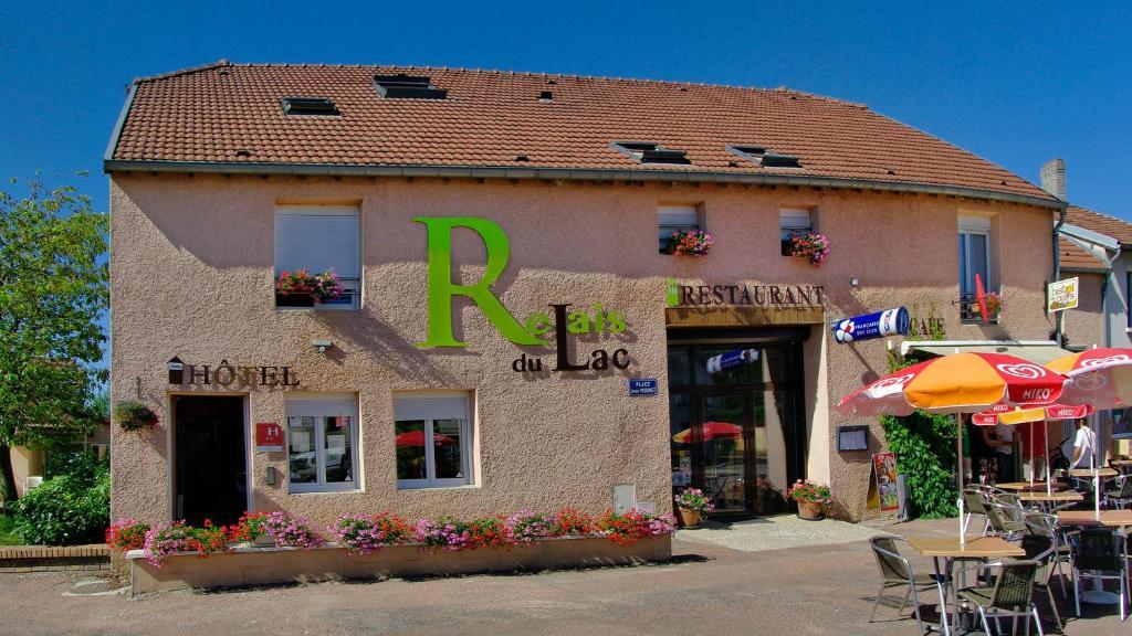 Relais Du Lac Villegusien-le-Lac Bagian luar foto